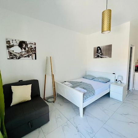 Apartments Mia Patria Улцинь Екстер'єр фото