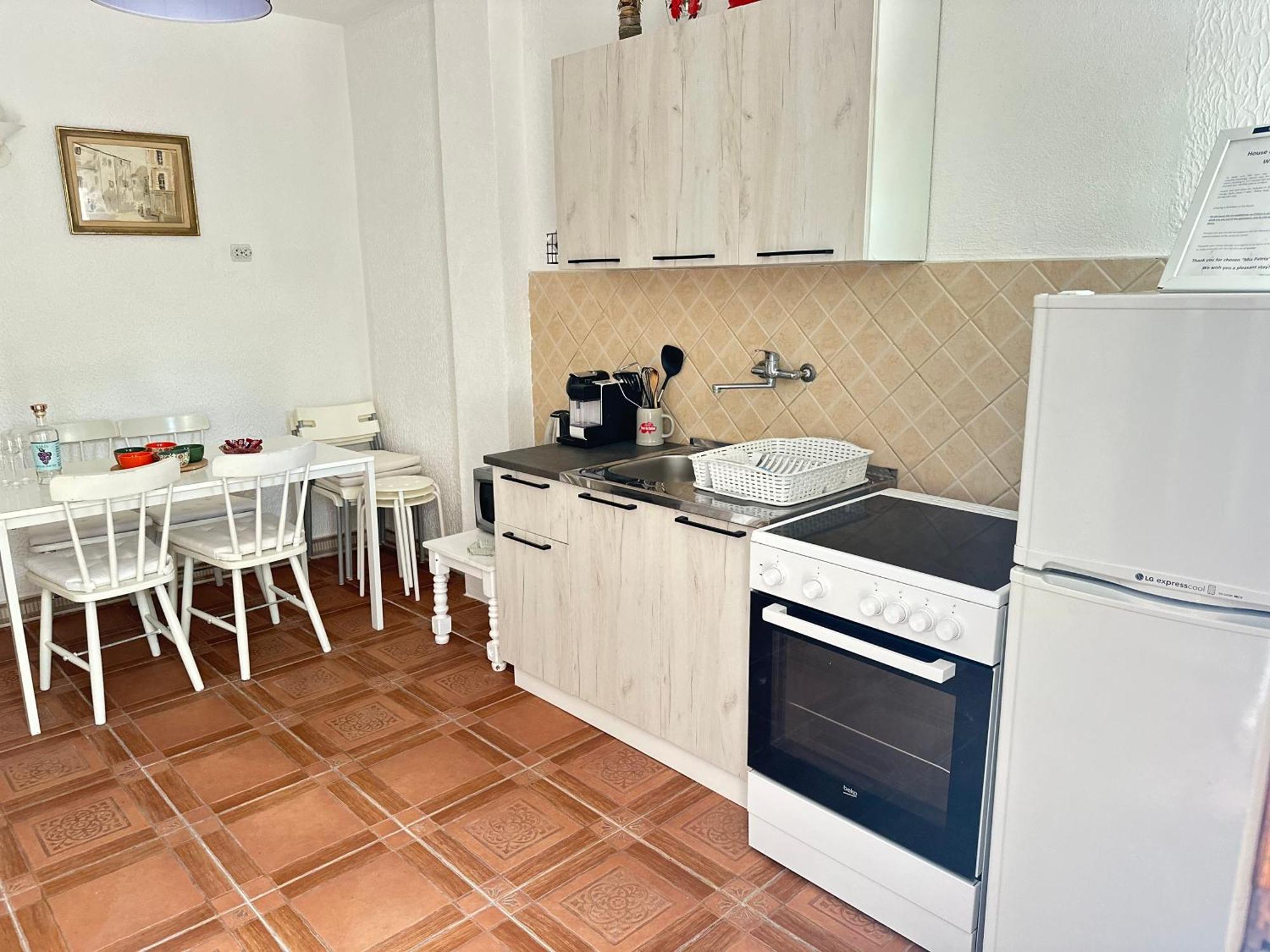 Apartments Mia Patria Улцинь Екстер'єр фото